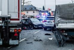 В Германии перевернулся пассажирский автобус, пострадали более 30 человек