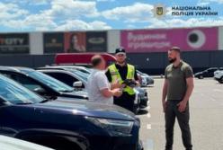 Поліція Києва виявила 12 порушень паркування на місцях для людей з інвалідністю