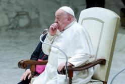 Папа Римський на межі смерті, він екстрено передав справи своїм соратникам