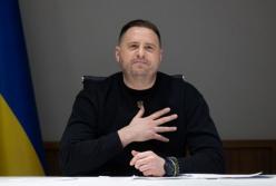 Звільнений ексглава ОП Єрмак усе ще обіймає щонайменше 10 посад