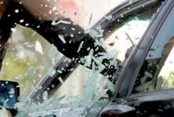 В Харькове из автомобиля пенсионера похитили 2 млн грн