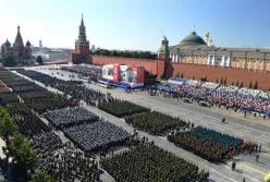 Путін скасує парад 9 травня? У Кремлі бояться атак зсередини та прильотів дронів ЗСУ в прямому ефірі