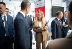 ЄС та ЄІБ обговорили залучення інвестицій та розвиток України на Carpathian 8 Summit