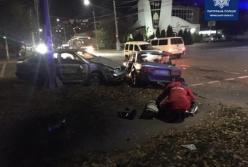 Мать с маленьким ребенком попали в смертельное ДТП в Черкассах