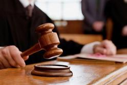 Суд арестовал экс-командующего Внутренними войсками и экс-главу СБУ