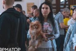 «Укрпошта» оновила правила післяплати: податкова контролюватиме доходи від онлайн-торгівлі