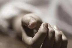 В Кривом Роге на полу в квартире обнаружили тело женщины