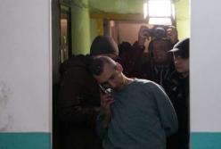 В Киеве мужчина решился на суицид и провоцировал полицейских застрелить его (фото)