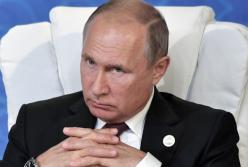 В сети высмеяли Путина за поездку в оккупированный Крым 