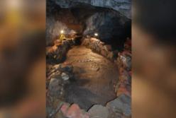Археологи нашли в пещере "лодку апокалипсиса" (фото)