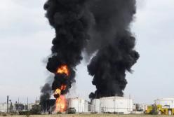 ССО втретє за місяць вдарили по нафтобазі "Гвардійська" у Криму (відео)