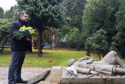 В Украине создали сервис для отслеживания мест захоронения украинских эмигрантов
