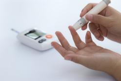 Медики назвали признаки слишком высокого уровня сахара в крови