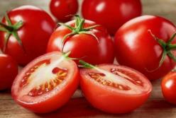 Медики рассказали, кому не следует употреблять помидоры