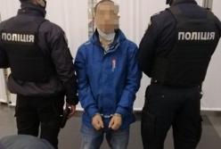 В Борисполе иностранец тяжело ранил мужчину ножом для рубки мяса (фото)