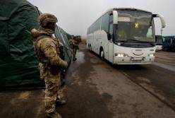 Кого, кроме экс-беркутовцев, передала Украина в "ЛДНР"