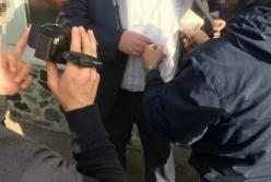 На Житомирщине разоблачили чиновника налоговой в продаже информации с ограниченным доступом (фото)