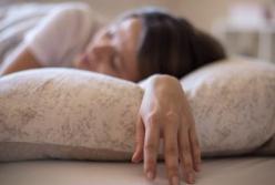 Как быстро заснуть: врачи поделились специальной методикой