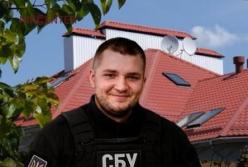 Бабуся слідчого СБУ придбала елітний маєток від компанії з російським слідом