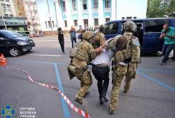 Угроза взрыва в столичном бизнес-центре: взрывоопасных предметов не обнаружили