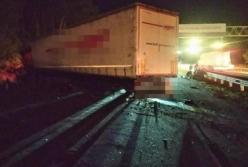 Под Киевом произошло масштабное ДТП: пять погибших (фото)