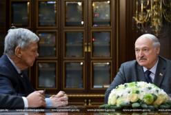 Трамп із нетерпінням чекає на зустріч із "високоповажним" Лукашенком, із яким його спецпосланник пив горілку 