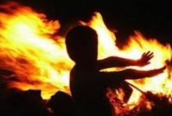 В Житомирской области при пожаре заживо сгорела годовалая девочка