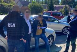 СБУ задержала на взятке начальника Летной академии НАУ (фото, видео)