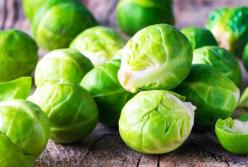 Врачи назвали овощ, укрепляющий зубы