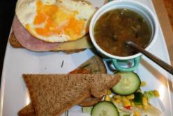 Медики назвали продукты, вызывающие гастрит