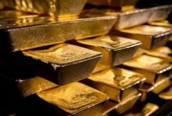Цена на золото достигла девятилетнего максимума