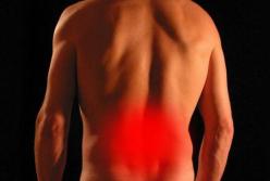 Медики назвали эффективные методы для снятия боли в спине