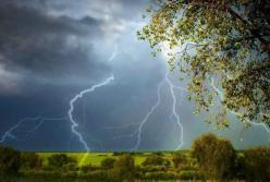 Прогноз погоды на 13 мая: одну часть Украины охватят грозы, другую – потепление