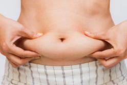 Врачи назвали 3 типа продуктов, увеличивающих жир на животе 