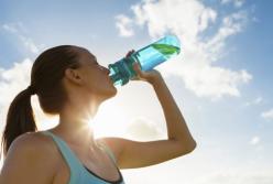 Медики назвали дневную норму воды в жару
