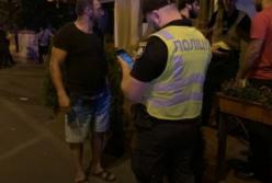 В одном из киевских кафе произошла массовая потасовка со стрельбой (видео)