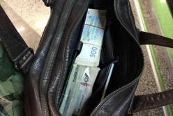 В аэропорту Борисполь нашли сумку с большой суммой денег