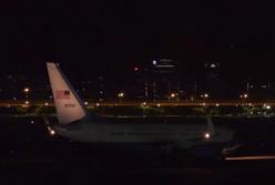 Літак з Ненсі Пелосі приземлився в аеропорту Тайбея: відео-трансляція