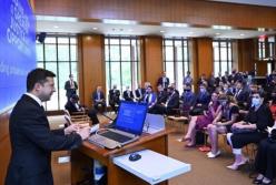 Зеленский презентовал план трансформации Украины