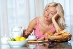 Диетологи рассказали, какие симптомы указывают на избыток углеводов в рационе