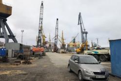 ГПУ и СБУ проводят обыски на территории Одесского морского порта