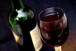 Ученые признали, что красное вино помогает в борьбе с депрессией и тревогой