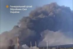 Україна атакувала стратегічні об'єкти Росії: уражено НПЗ, аеродром "Енгельс" та нафтобази