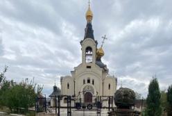 Росіяни вдарили по храму в Костянтинівці, коли там перебували люди, є загиблі 