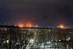 Такої масованої атаки ще не було: у Тольятті дрони вдарили по двох заводах (відео)