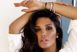 Санта Димопулос на последнем месяце беременности снялась в купальнике (фото)