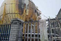 У Дніпрі прибрали з дороги 300 тонн олії з американського заводу, куди прицільно вдарили росіяни (відео)