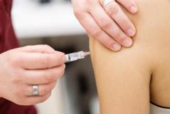 Когда появится вакцина от COVID-19: врач рассказал детали