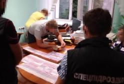 Чиновники из Пенсионного фонда присваивали премии подчиненных