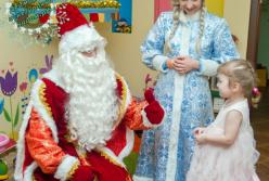 Дед Мороз умер в детском саду на глазах у детей